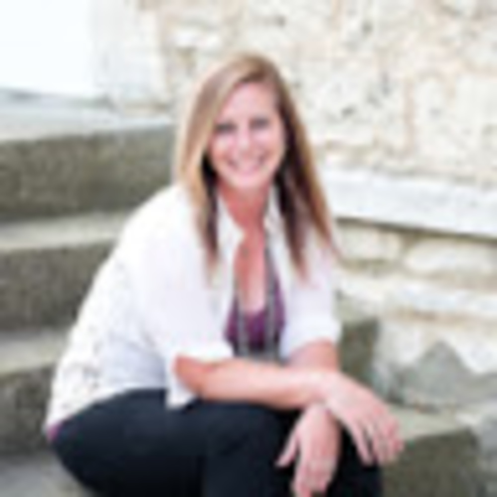Meet your Posher, Brooke